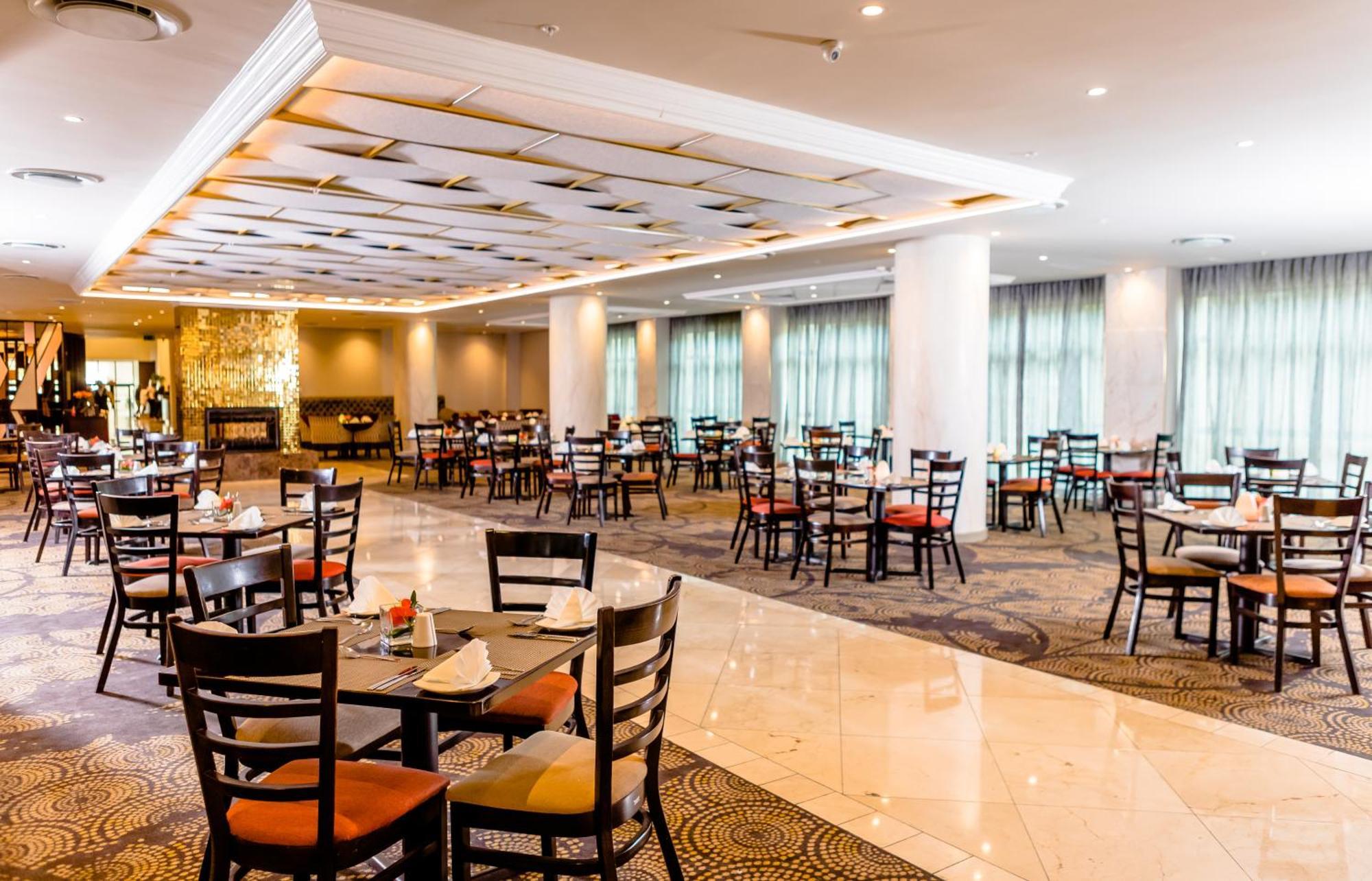 Southern Sun Sandton Johannesburg Ngoại thất bức ảnh