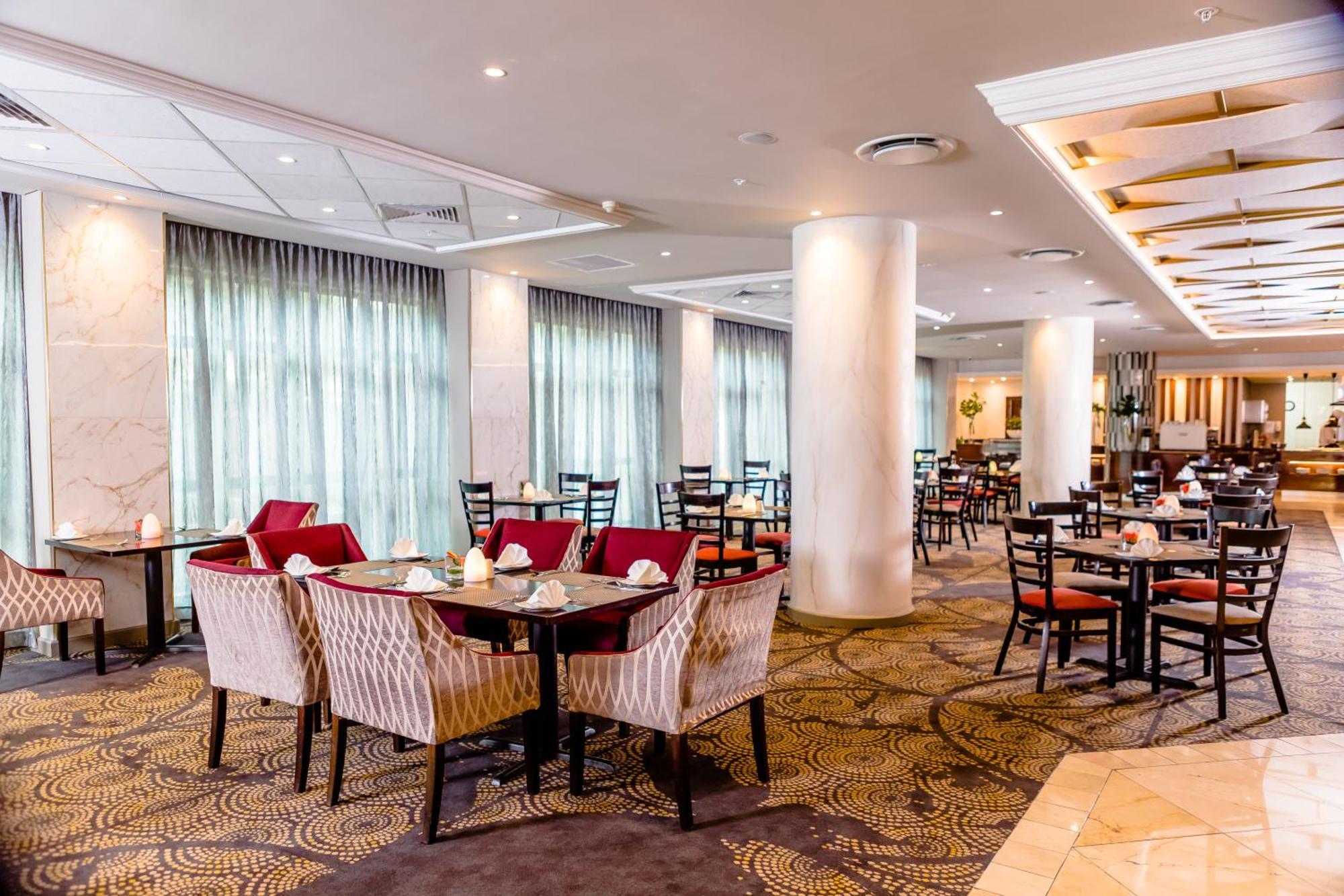 Southern Sun Sandton Johannesburg Ngoại thất bức ảnh